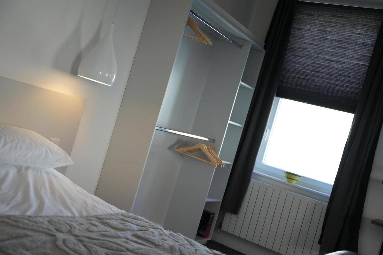Gorgeous Comfortable Apartment On The High Street マーサー・ティドビル エクステリア 写真